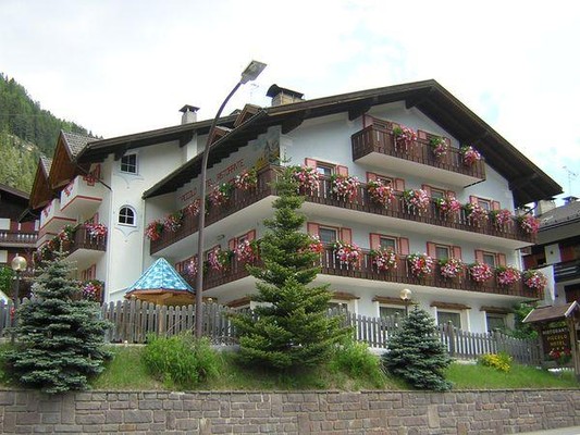Foto Außenansicht Piccolo Hotel