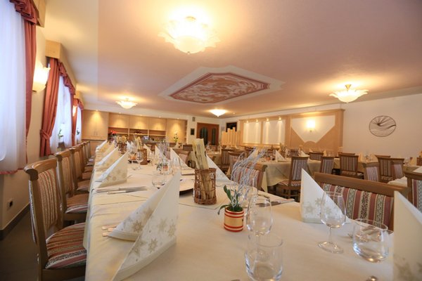 The restaurant Canazei Soreghina