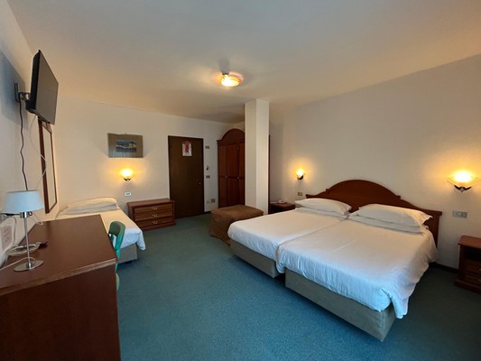 Photo of the room B&B (Garni)-Hotel La Zondra