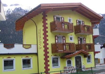 Foto esterno Garni Centrale