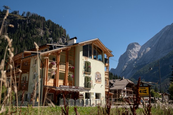 Photo exteriors B&B (Garni)-Hotel Edy