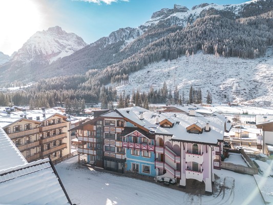 Foto esterno B&B + Appartamenti Cèsa Planber