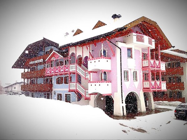 Foto invernale di presentazione Cèsa Planber - B&B + Appartamenti