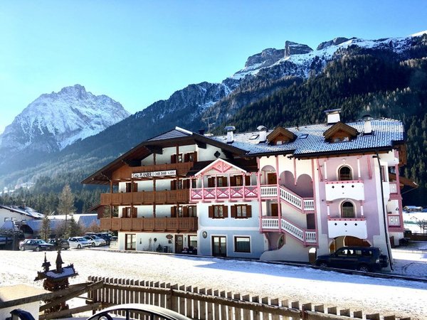 Foto esterno in inverno Cèsa Planber