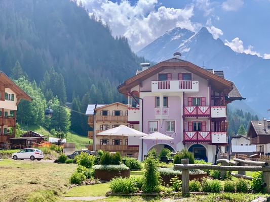 Photo exteriors B&B + Apartments Cèsa Planber