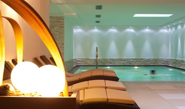 La piscina Medil Wellness & Family - Albergo 4 stelle
