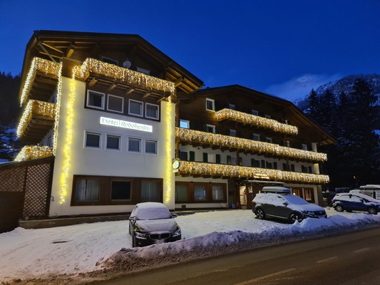 Foto esterno Hotel Rododendro