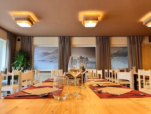 Il ristorante Campitello di Fassa Rododendro
