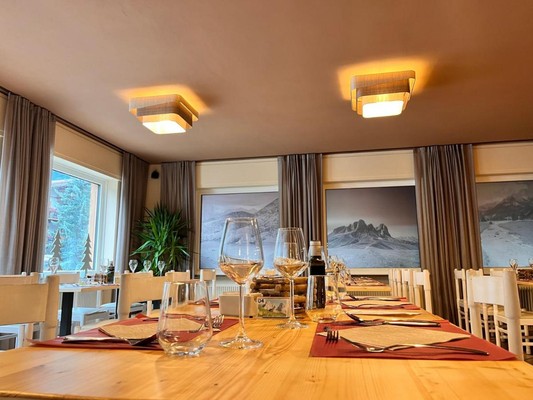 Il ristorante Campitello di Fassa Rododendro
