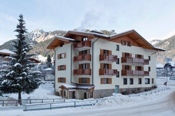 Foto esterno Hotel Sella Ronda - Serenella