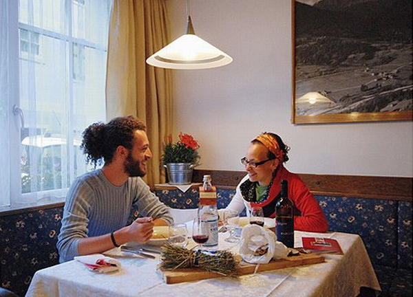 Il ristorante Campitello di Fassa Sport Hotel Enrosadira