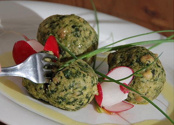 Foto della cucina Sport Hotel Enrosadira