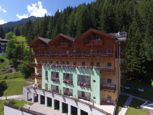 Foto esterno Albergo Stella Montis