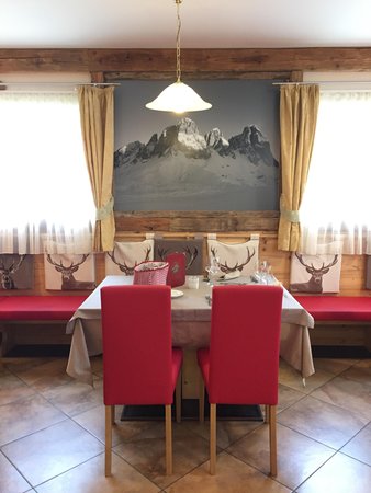 Il ristorante Campitello di Fassa Stella Montis