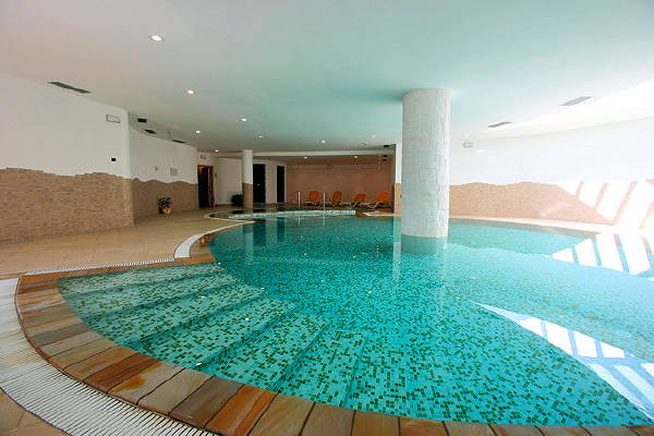 Schwimmbad Hotel Stella Montis