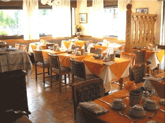 La colazione Garni Festil