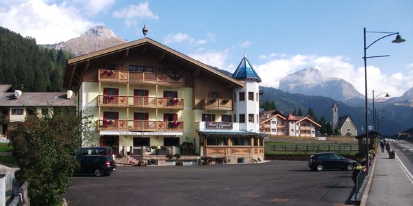 Foto esterno Hotel Ciamol