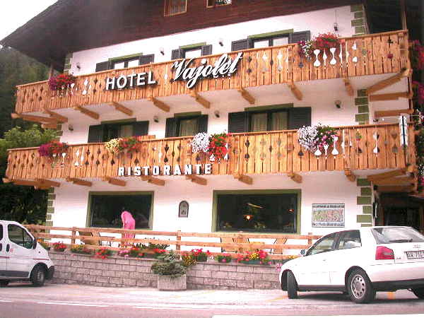 Foto esterno Albergo Vajolet