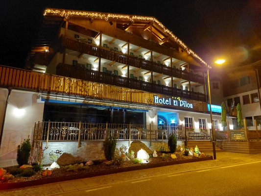 Photo exteriors Hotel El Pilon