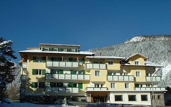 Foto esterno Albergo Montana