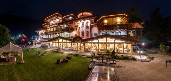 Foto esterno Hotel Renè - Dolomites Boutique Hotel