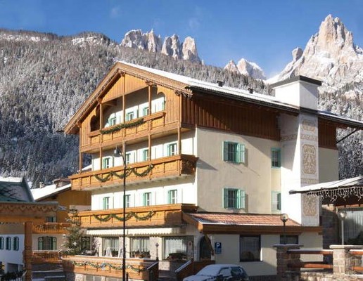 Foto esterno Hotel Cima Undici