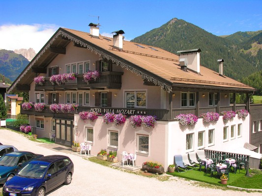 Foto esterno Garni-Hotel Villa Mozart