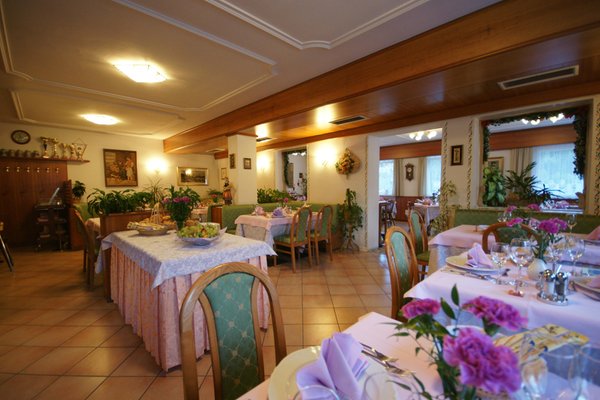 Il ristorante Pozza di Fassa Villa Mozart