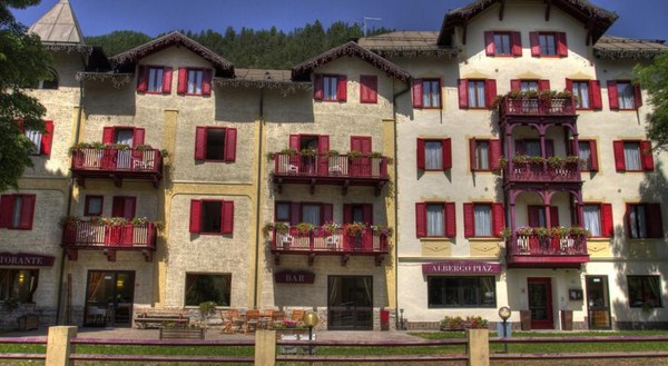 Foto Außenansicht Hotel Piaz