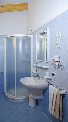 Photo of the bathroom Hotel Miramonti