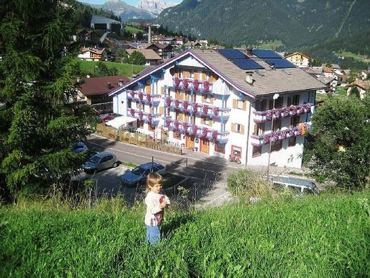Photo exteriors Hotel Vael