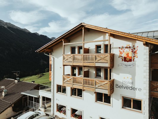 Summer presentation photo Hotel Belvedere