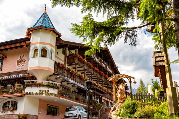 Foto esterno Albergo Des Alpes