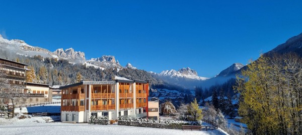 Foto esterno Hotel Miravalle