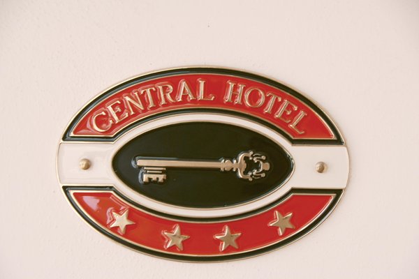 Logo Central Hotel