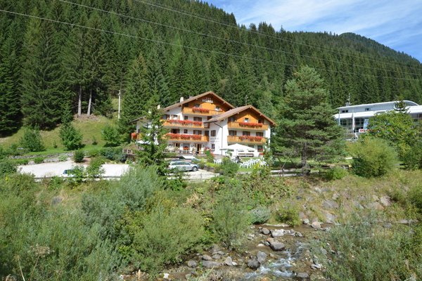 La posizione Hotel Malga Passerella Moena