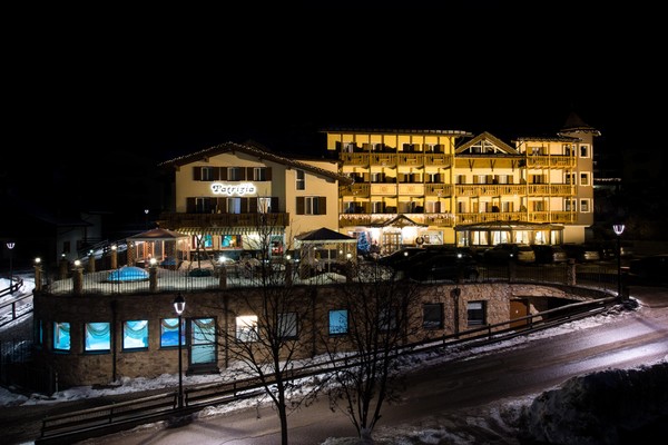 Photo exteriors Hotel Patrizia Dolomites Glamour