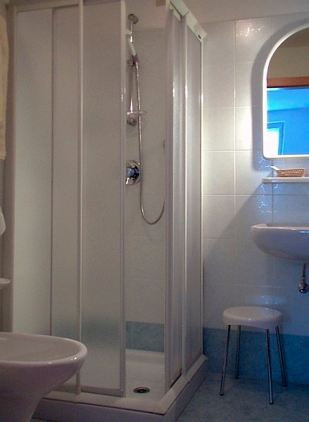 Foto del bagno Garni (B&B) Miravalle