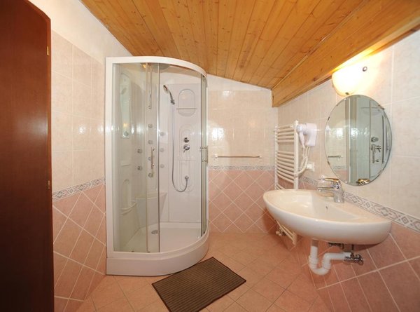 Foto del bagno Hotel Bucaneve