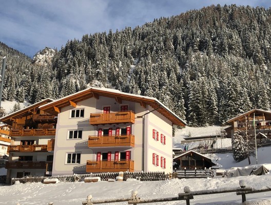 Photo exteriors Apartments Cèsa Pitscheider