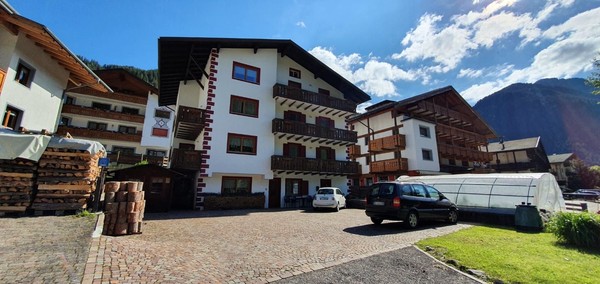 Foto Außenansicht Ferienwohnungen Casa Marchetti