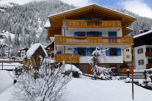 Foto Außenansicht Ferienwohnung Vernel