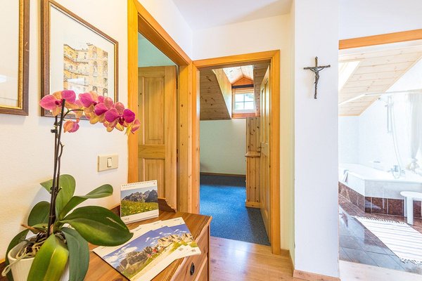 Foto vom Zimmer Ferienwohnungen Villetta Pordoi