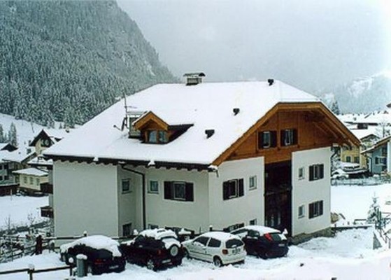 Foto esterno Appartamento Cèsa Riz