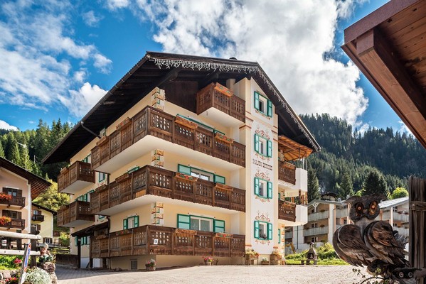 Photo exteriors Apartments Majon Betites