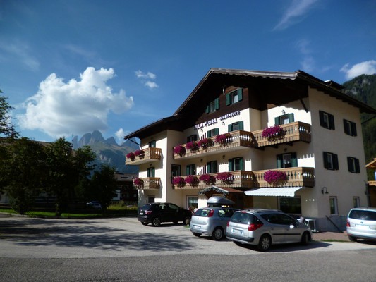 Foto Außenansicht Residence Villa Flora