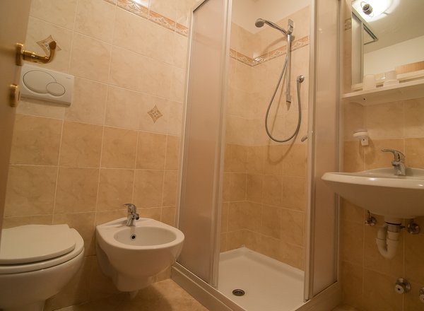 Foto del bagno Camere + Appartamenti Cèsa Farinol