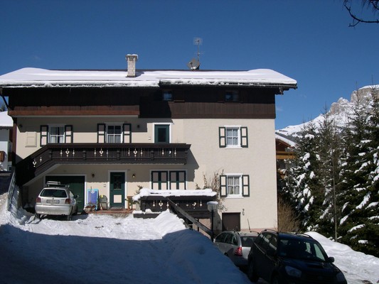 Photo exteriors Apartments Iori Elisa