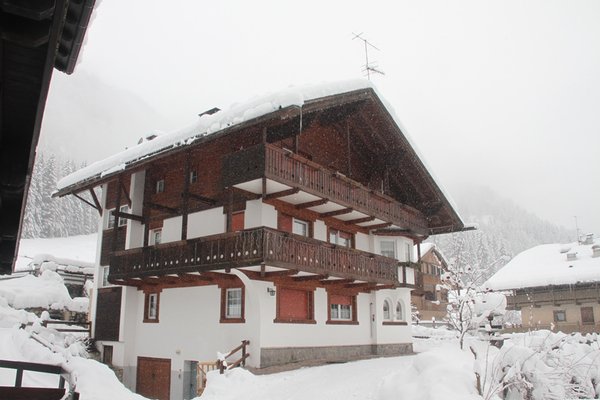 Foto esterno in inverno Casa Lorenz