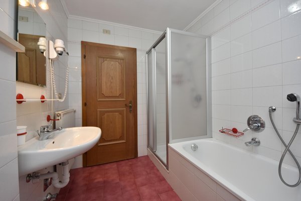 Foto del bagno Appartamenti Cesa Moritz
